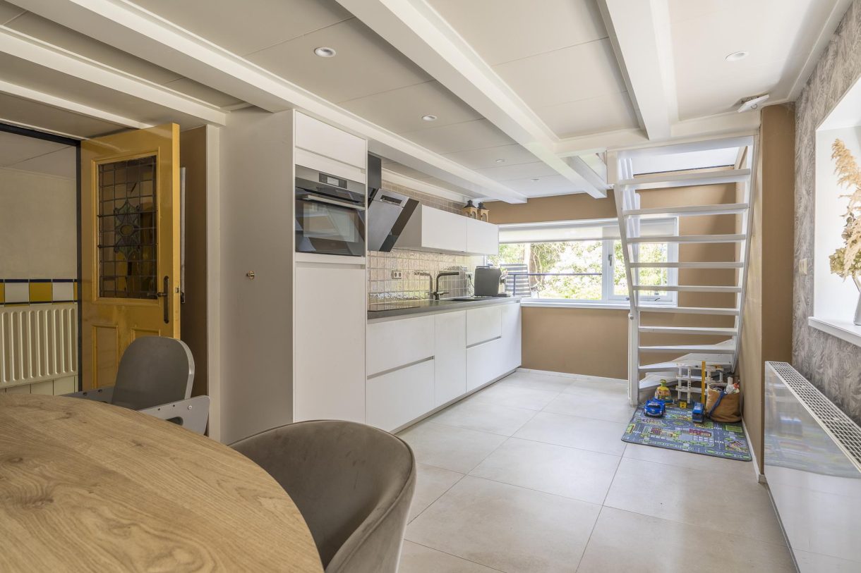 Te koop: Foto Woonhuis aan de Stationsweg 15 in Hoogezand