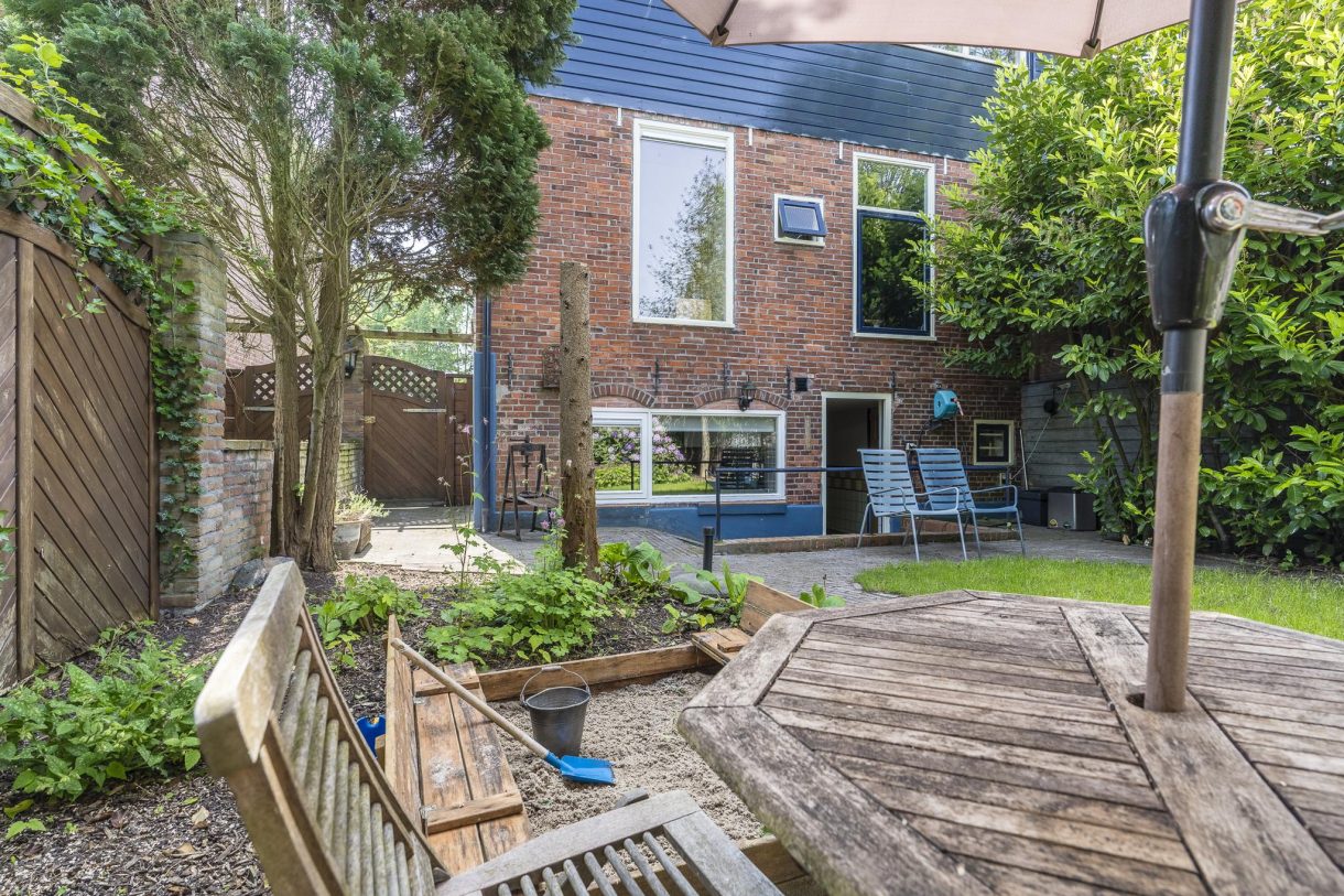 Te koop: Foto Woonhuis aan de Stationsweg 15 in Hoogezand