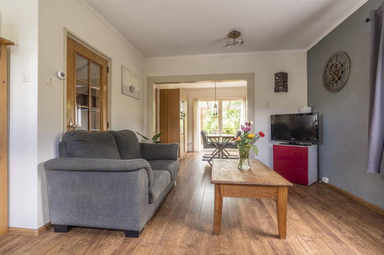 Te koop: Foto Woonhuis aan de Torenweg 14 in Adorp