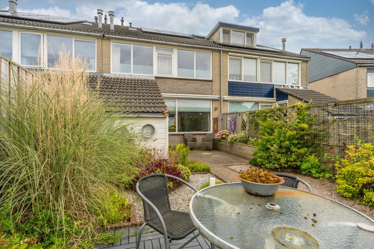 Te koop: Foto Woonhuis aan de Triton 15 in Hoogezand