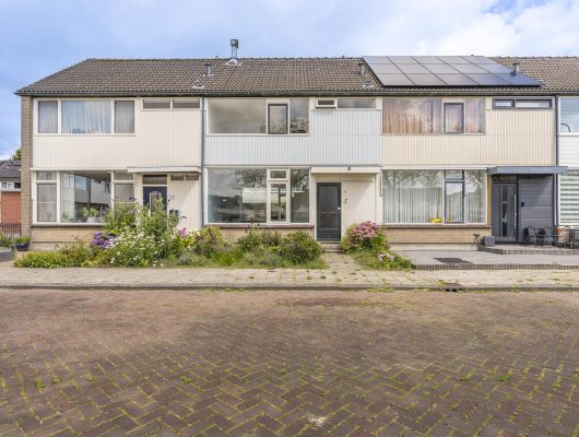 Hoofdfoto van Hoogezand Albardaplein 21