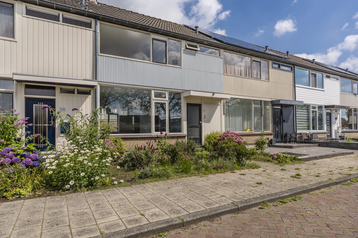 Te koop: Foto Woonhuis aan de Albardaplein 21 in Hoogezand