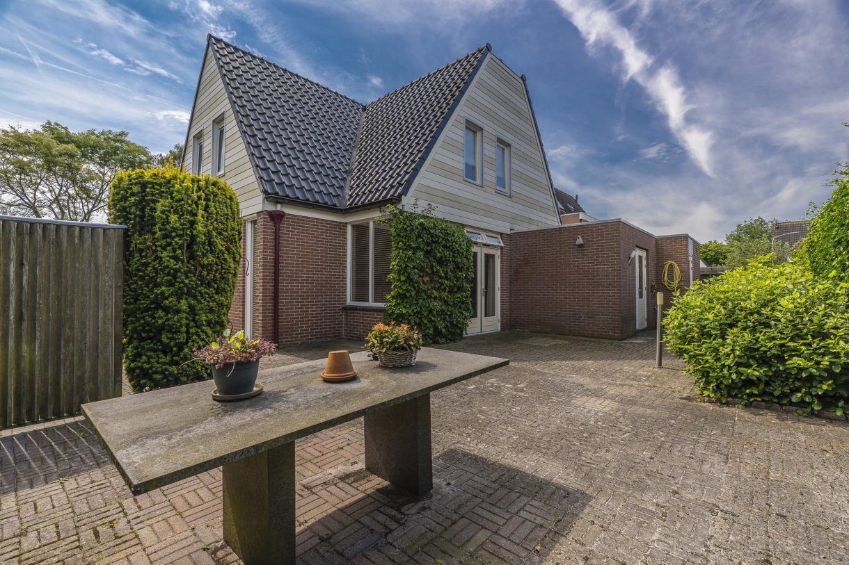 Te koop: Foto Woonhuis aan de Bachlaan 9 in Hoogezand