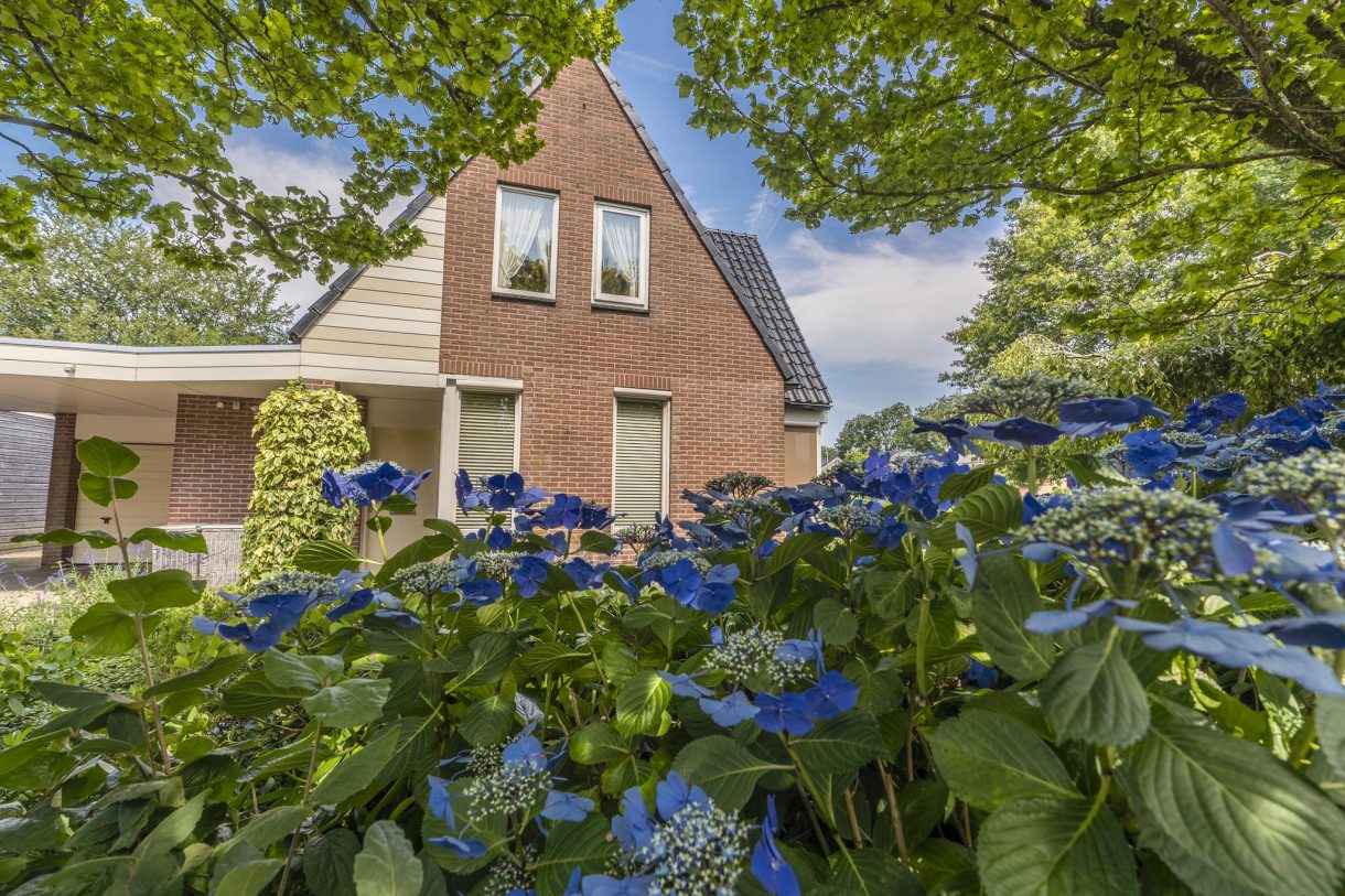 Te koop: Foto Woonhuis aan de Bachlaan 9 in Hoogezand