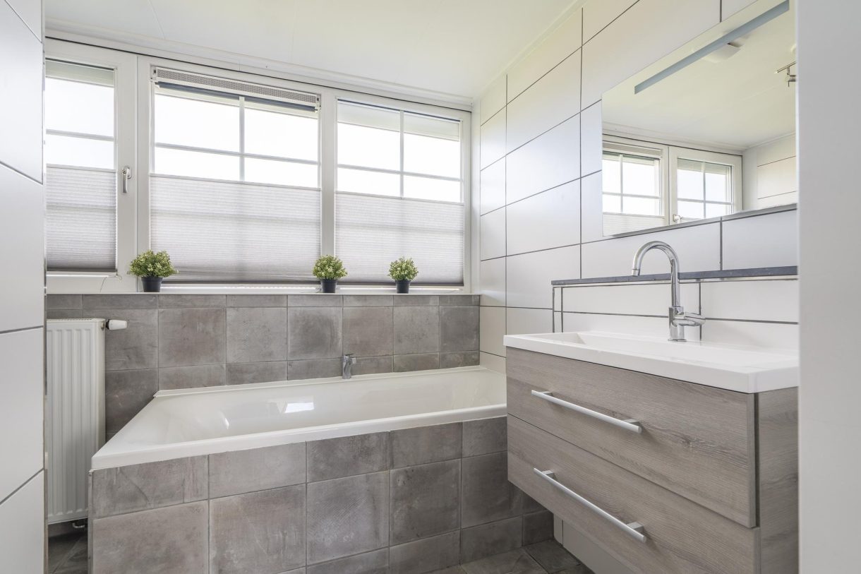 Te koop: Foto Woonhuis aan de Bremstraat 8 in Wagenborgen