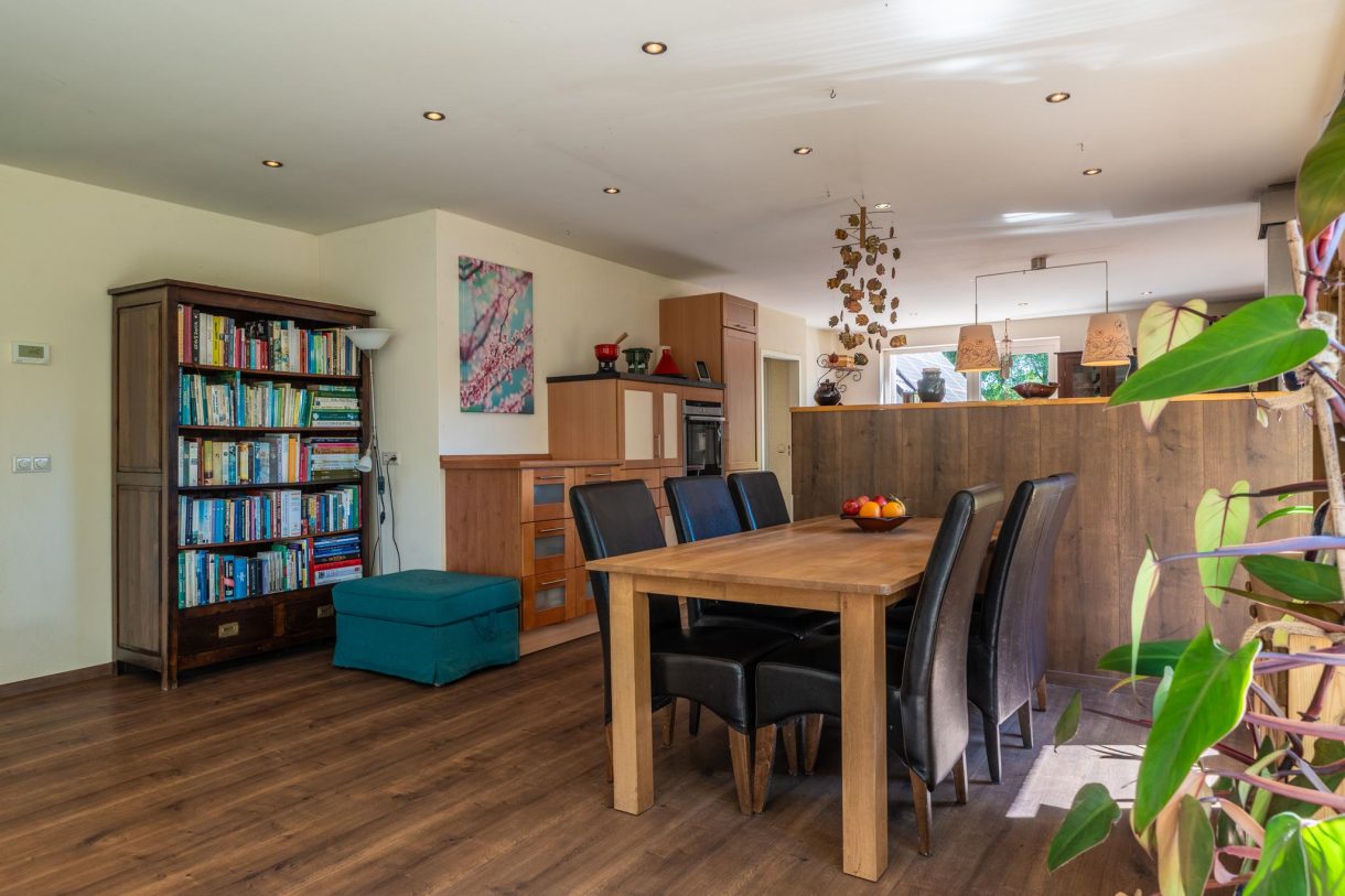 Te koop: Foto Woonhuis aan de Langewijk 6 in Froombosch