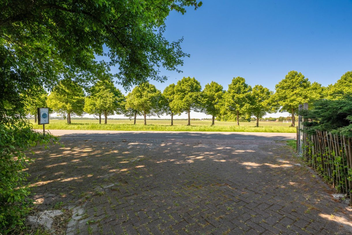 Te koop: Foto Woonhuis aan de Langewijk 6 in Froombosch