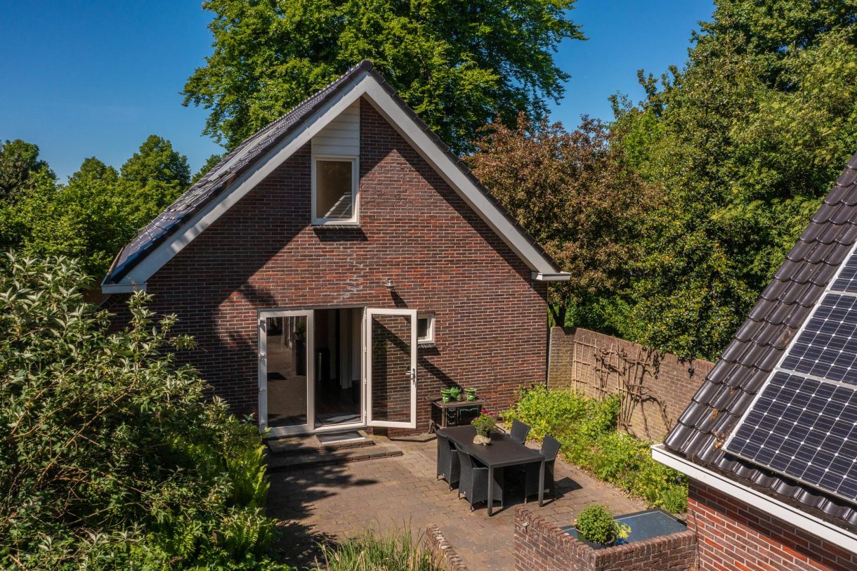 Te koop: Foto Woonhuis aan de Langewijk 6 in Froombosch