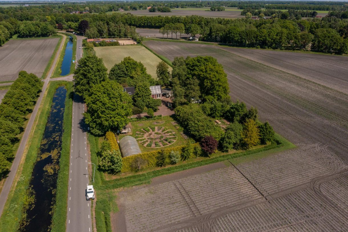 Te koop: Foto Woonhuis aan de Langewijk 6 in Froombosch