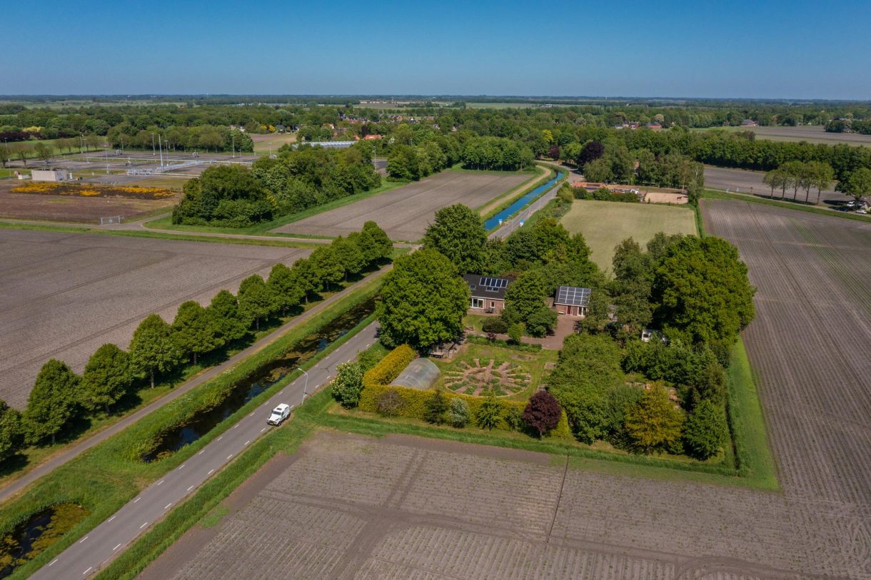 Te koop: Foto Woonhuis aan de Langewijk 6 in Froombosch