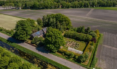 Te koop: Foto Woonhuis aan de Langewijk 6 in Froombosch