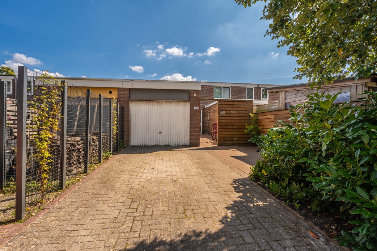 Te koop: Foto Woonhuis aan de Melkweg 233 in Hoogezand