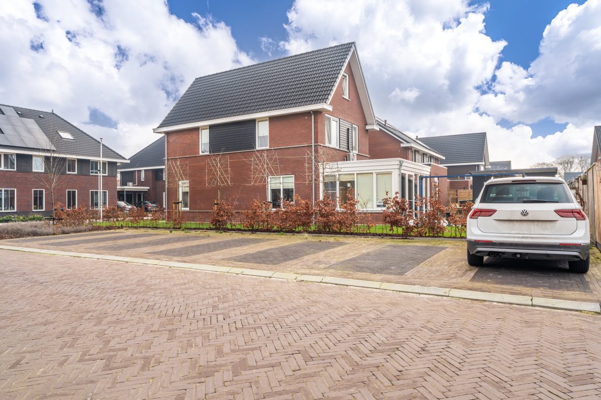 Te koop: Foto Woonhuis aan de Doorloper 31 in Sappemeer