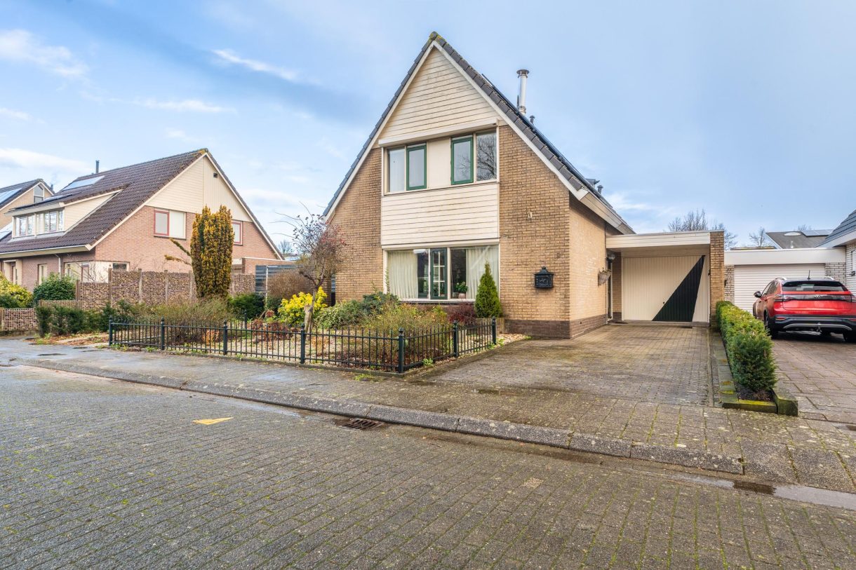 Te koop: Foto Woonhuis aan de Hazelaarweg 9 in Hoogezand