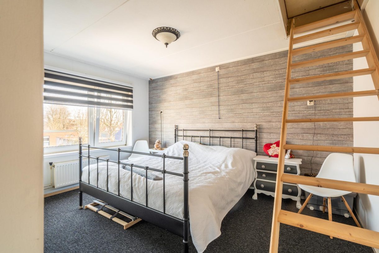 Te koop: Foto Woonhuis aan de Meeuwenstraat 1a in Foxhol