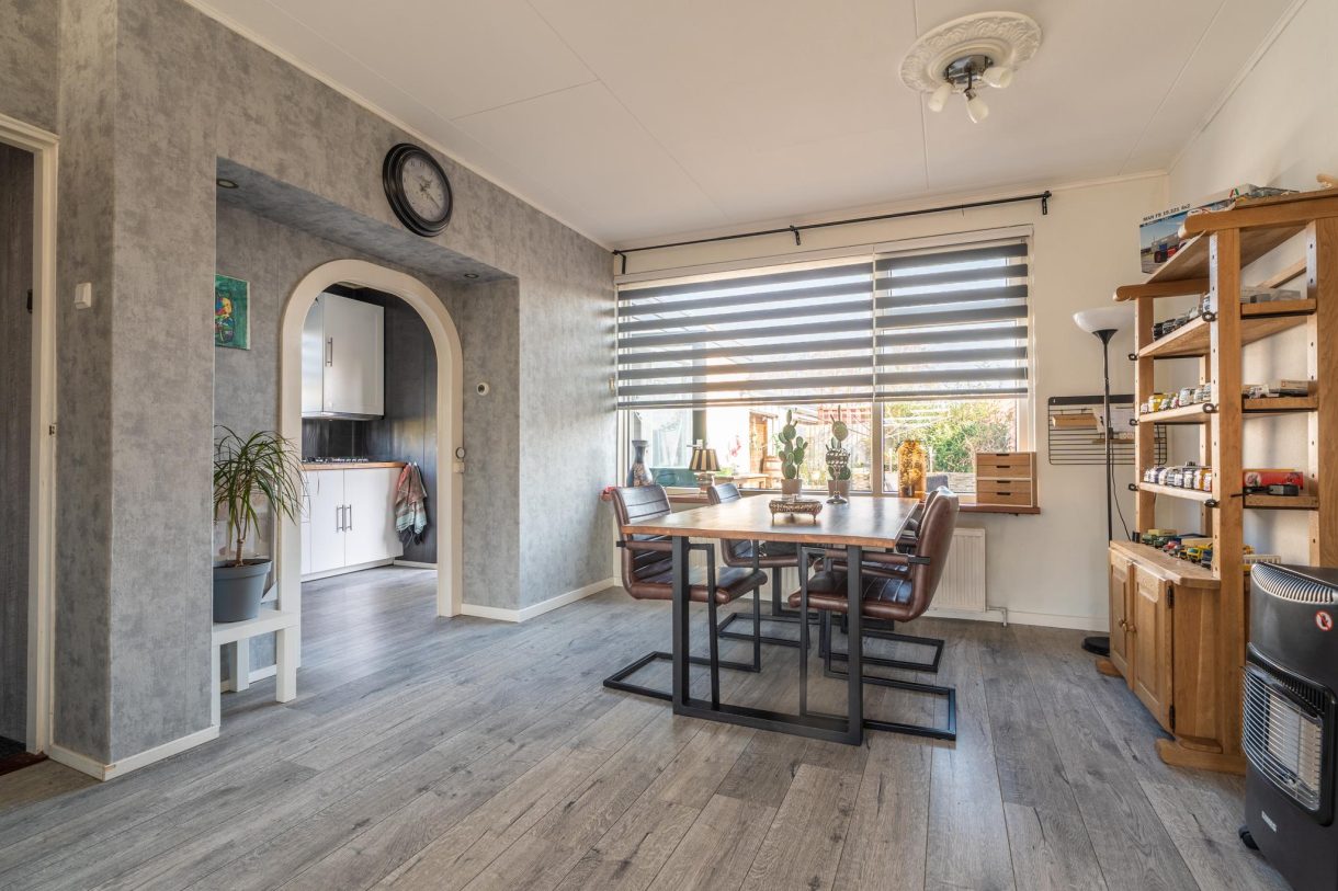 Te koop: Foto Woonhuis aan de Meeuwenstraat 1a in Foxhol