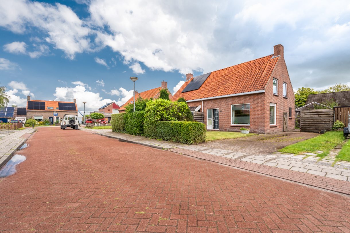 Te koop: Foto Woonhuis aan de Eikenlaan 14 in Zuidbroek