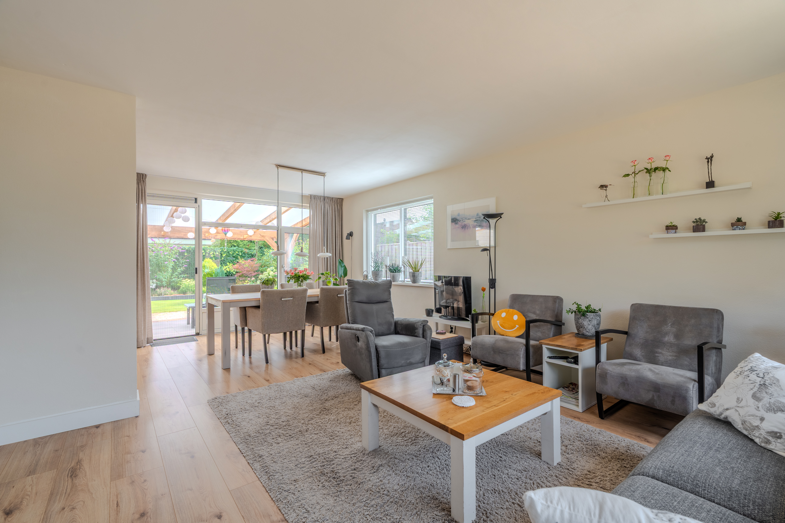 Hoofdfoto van Hoogezand Johan Willem Frisolaan 3