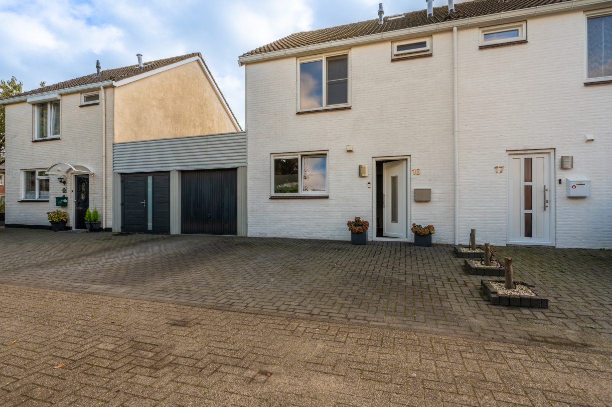 Te koop: Foto Woonhuis aan de Jupiter 16 in Hoogezand