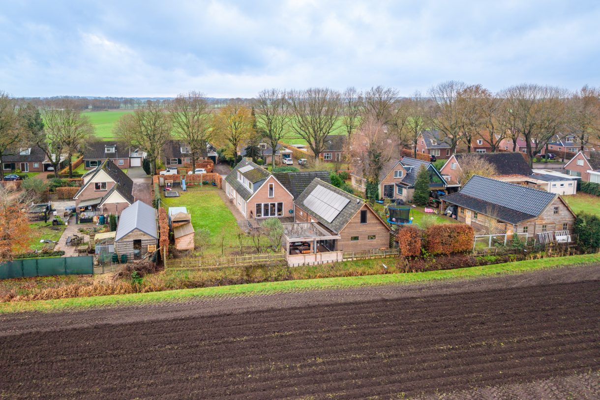 Te koop: Foto Woonhuis aan de Dorpsstraat 64 in Zuidlaarderveen
