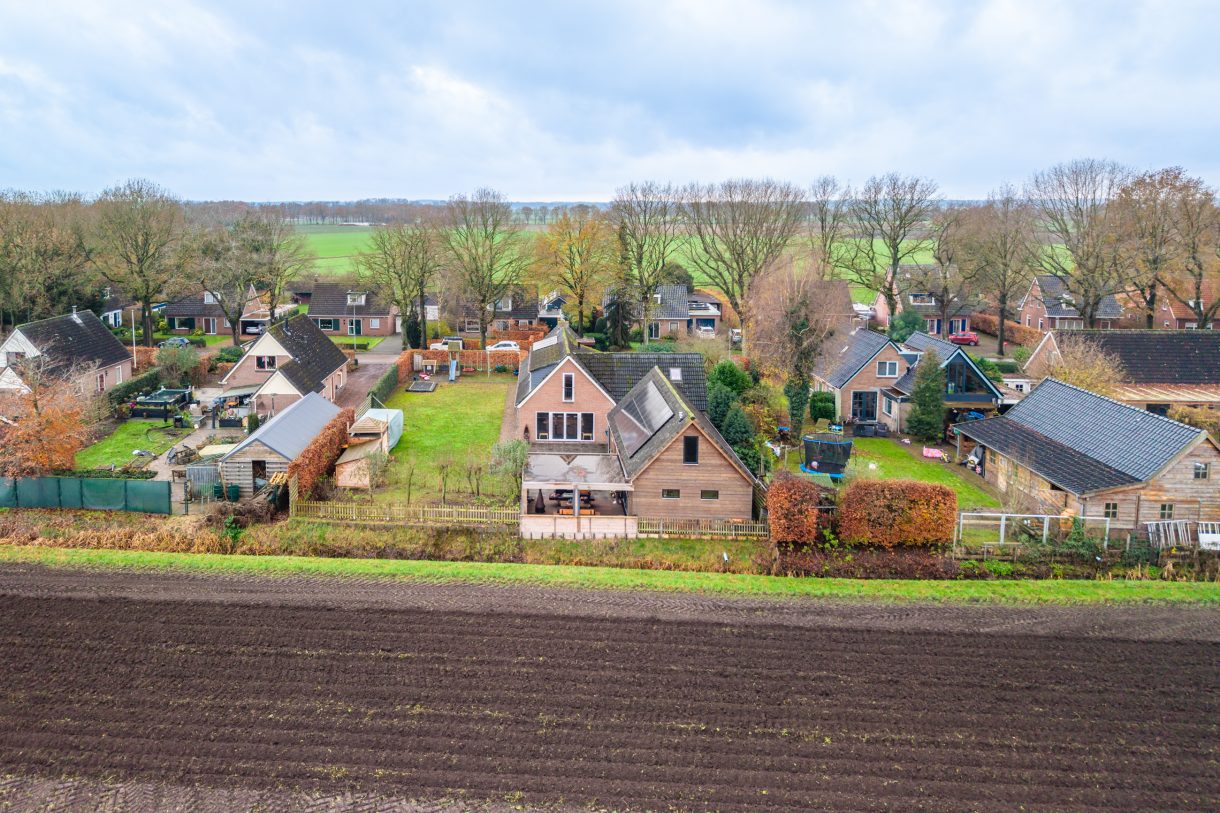 Te koop: Foto Woonhuis aan de Dorpsstraat 64 in Zuidlaarderveen