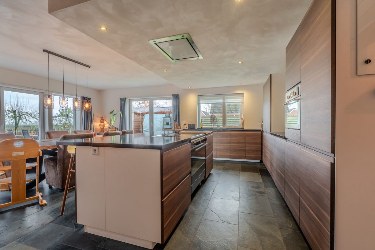 Te koop: Foto Woonhuis aan de Dorpsstraat 64 in Zuidlaarderveen