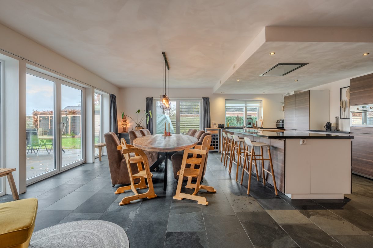 Te koop: Foto Woonhuis aan de Dorpsstraat 64 in Zuidlaarderveen