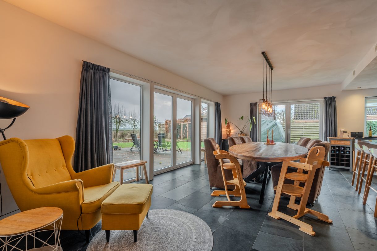 Te koop: Foto Woonhuis aan de Dorpsstraat 64 in Zuidlaarderveen