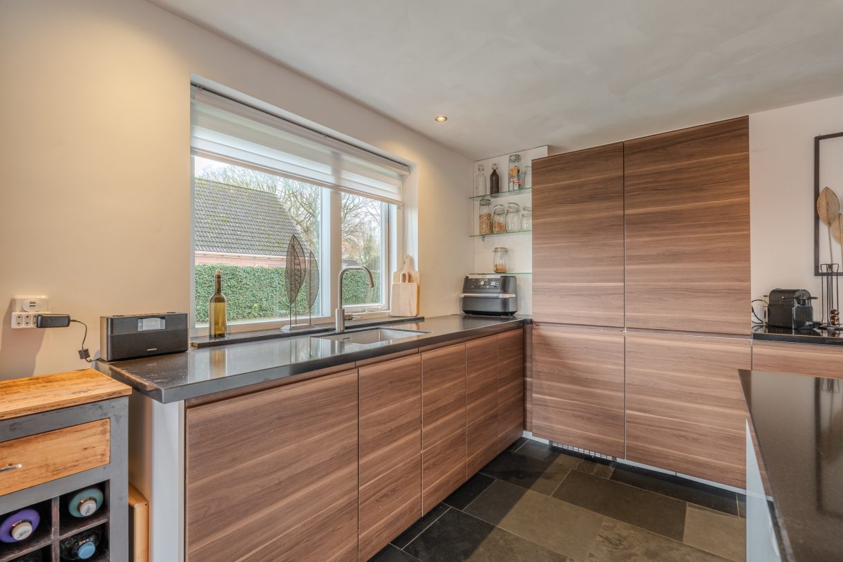 Te koop: Foto Woonhuis aan de Dorpsstraat 64 in Zuidlaarderveen