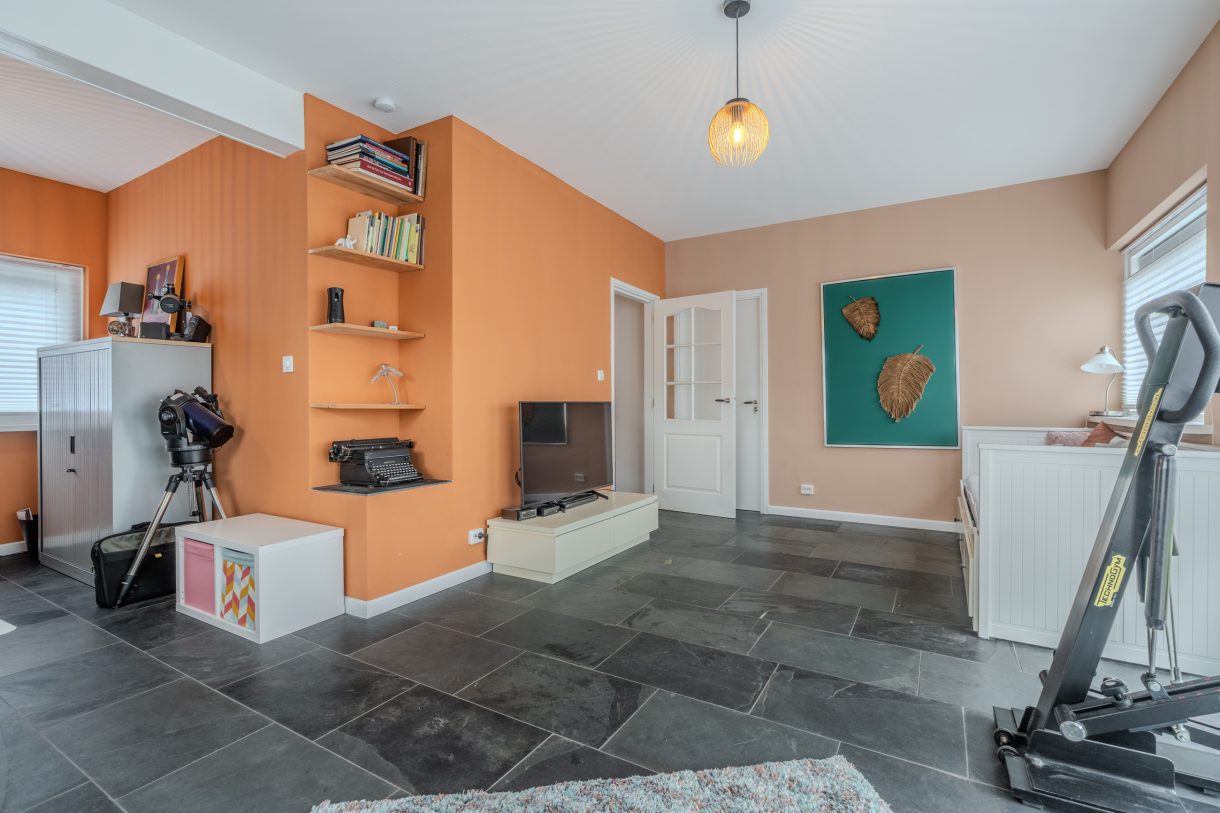 Te koop: Foto Woonhuis aan de Dorpsstraat 64 in Zuidlaarderveen