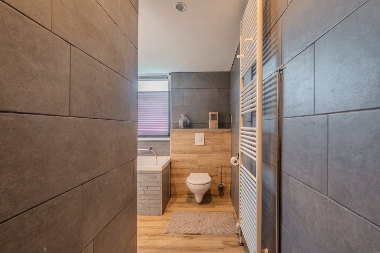 Te koop: Foto Woonhuis aan de Dorpsstraat 64 in Zuidlaarderveen