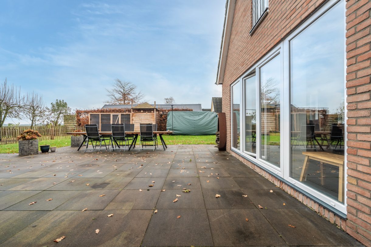 Te koop: Foto Woonhuis aan de Dorpsstraat 64 in Zuidlaarderveen